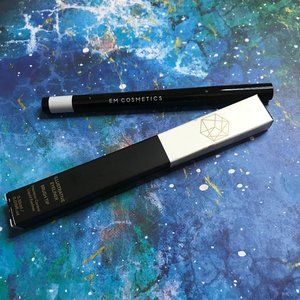 em cosmetics illustrative eyeliners brush tip